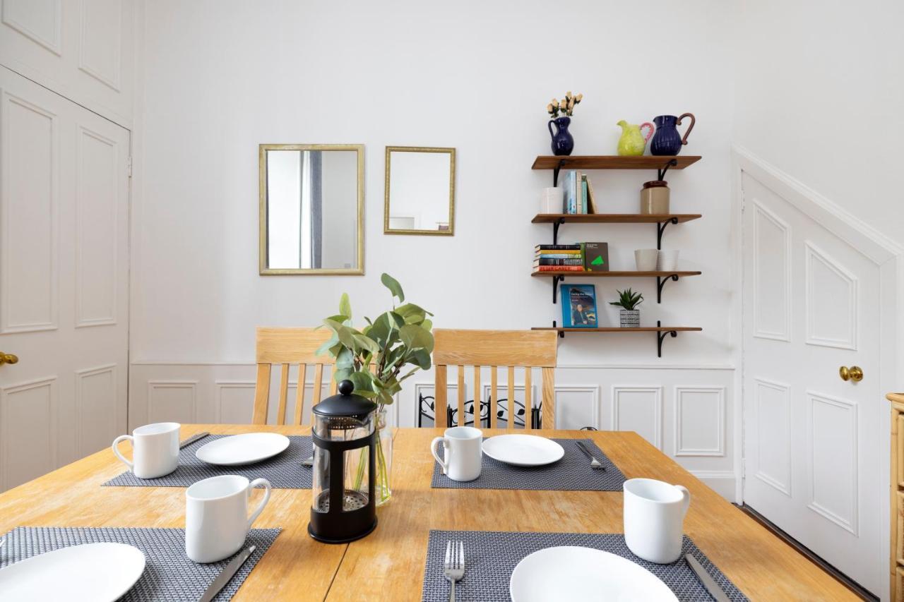 Joivy Cosy Flat In The Heart Of Edinburgh Apartment ภายนอก รูปภาพ