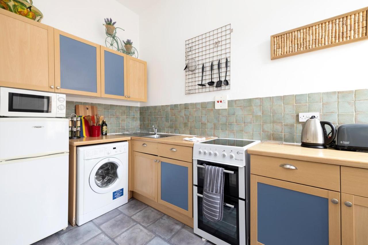 Joivy Cosy Flat In The Heart Of Edinburgh Apartment ภายนอก รูปภาพ