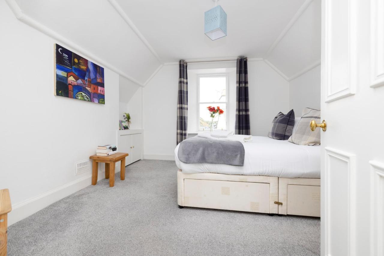 Joivy Cosy Flat In The Heart Of Edinburgh Apartment ภายนอก รูปภาพ