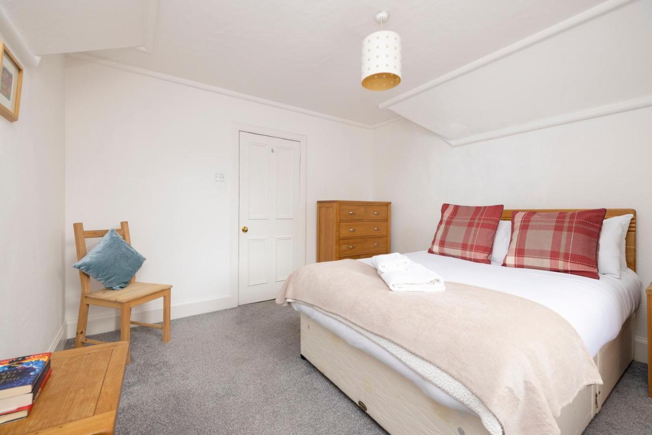 Joivy Cosy Flat In The Heart Of Edinburgh Apartment ภายนอก รูปภาพ